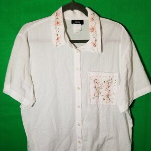 Vintage Tapestry Women XL Button Short Sleeve White Top Floral Accent Pocket